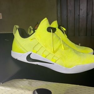 Rare: Nike Kobe sz13